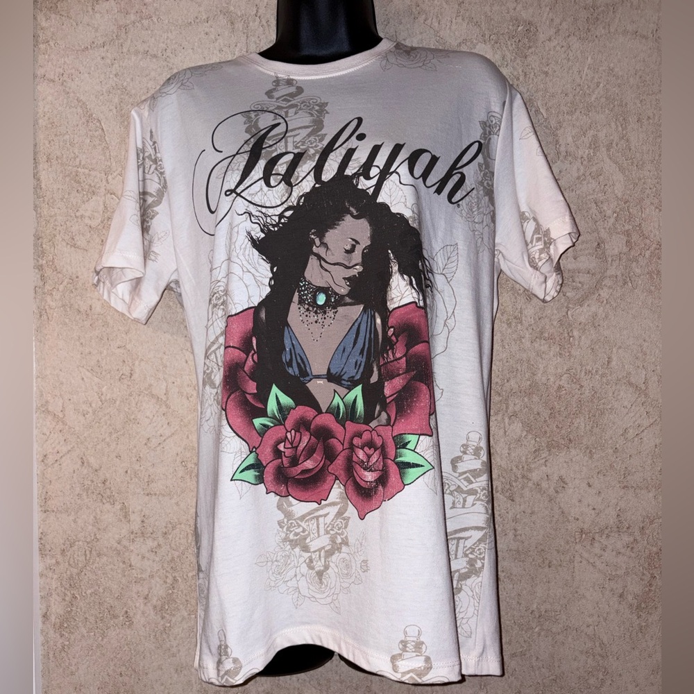Aaliyah Graphic T-Shirt with Artistic Design